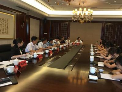 副董事长张波一行与常州武进九州喜来登、宜兴竹海国际大酒店实习员工座谈